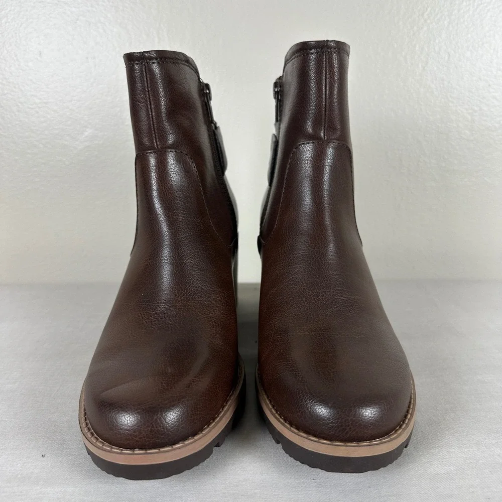 Baretraps Women's‎ 9M Dezzi Ankle Boots Brown Block Heel Ring Detail